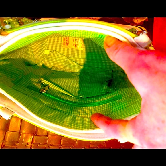 🌸CANVAS STRIPED BEADED HANDLE BOTTOM STUDS W/ CROSSBODY STRAP PURSE NWT🌿 - Picture 5 of 8